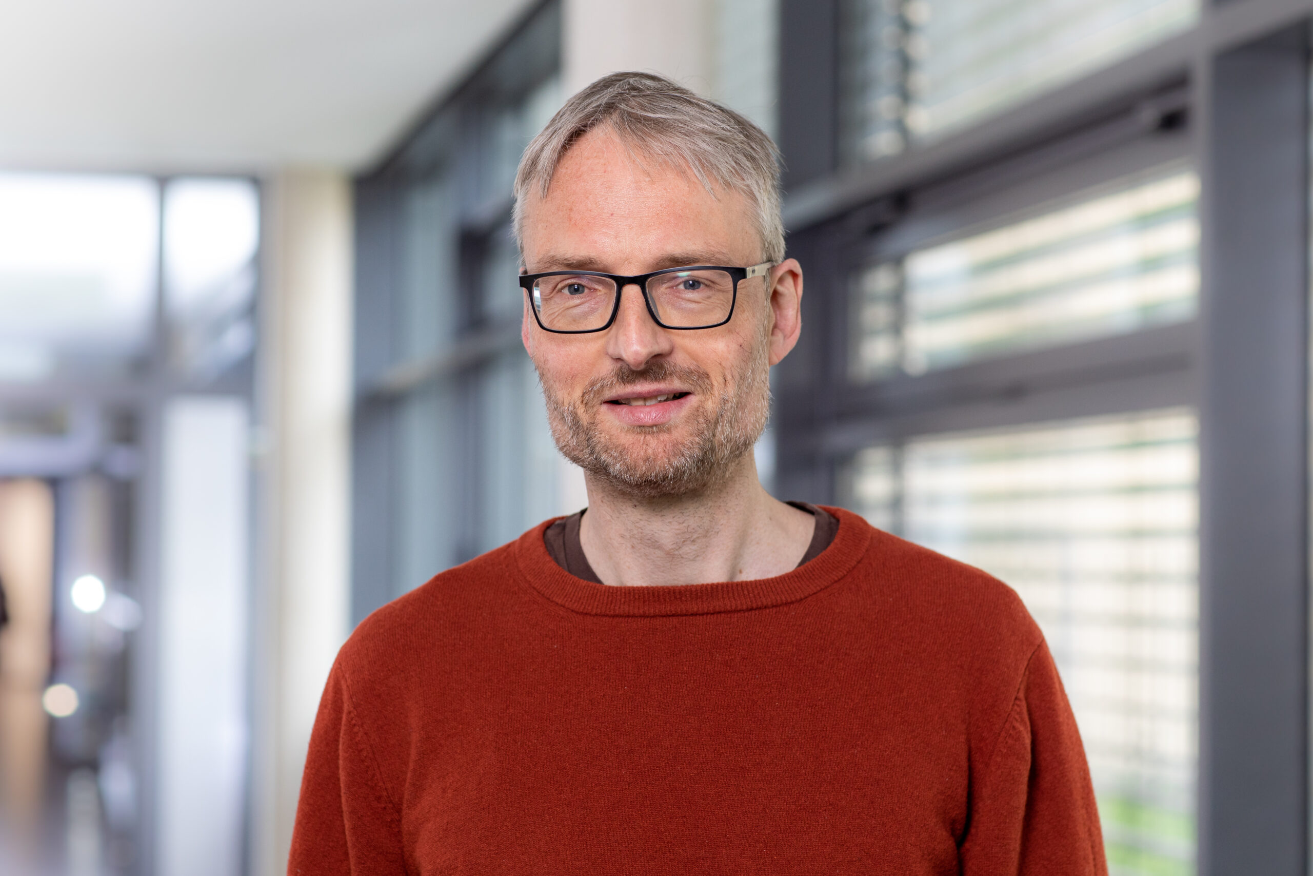 Dr. Michael Röttger 